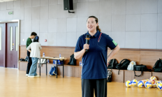 开云体育下载:女排奥运冠军宋妮娜：青少年保持身心健康才能走得更远